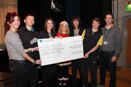£8 000 donated to Step by Step