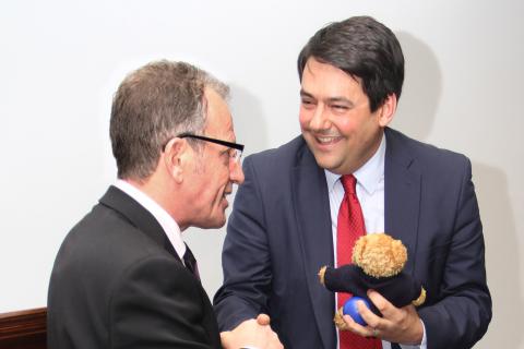 #50401 Stephen Twigg MP visits the College