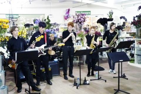 College Jazz band help local charity to raise over £1,300